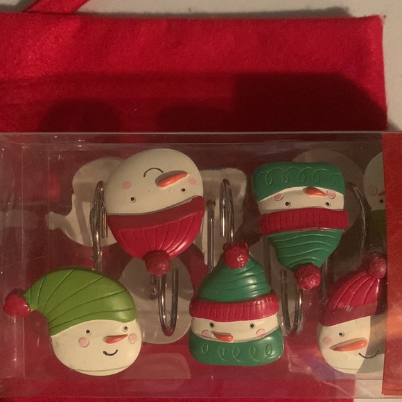 St. Nicholas Square Snowman shower curtain hooks - Picture 2 of 2